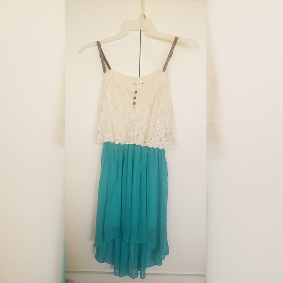 Dress - Picture 1 of 2